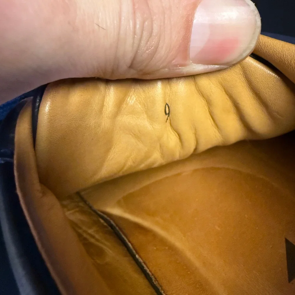 UNTUCKit Navy Blue Leather Suede Low Top Sneakers Mens‎ Size 9